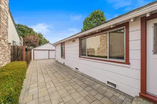 1385 Elm St, San Carlos, CA 94070 - Photo 10