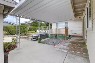 1291 Pacific St, Monterey, CA 93940 - Photo 30