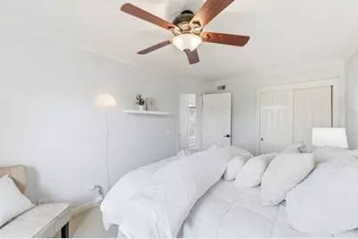 247 Pelican Ct, Foster City, CA 94404 - Photo 20