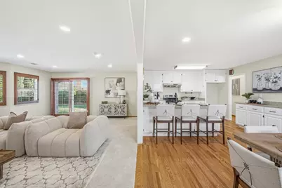 2163 Woodard Rd, San Jose, CA 95124 - Photo 12