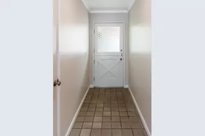 6354 Whaley Dr, San Jose, CA 95135 - Photo 10