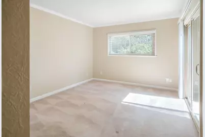 6354 Whaley Dr, San Jose, CA 95135 - Photo 18