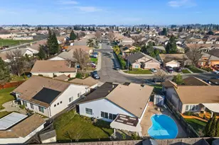 9942 Valderama Way, Sacramento, CA 95829 - Photo 40