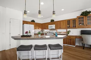 9942 Valderama Way, Sacramento, CA 95829 - Photo 10