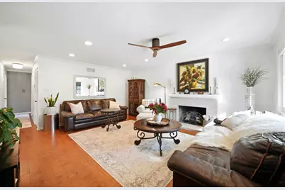 545 W Dunne Ave, Morgan Hill, CA 95037 - Photo 4