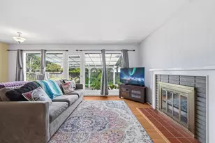 1289 Morningside Dr, Sunnyvale, CA 94087 - Photo 16