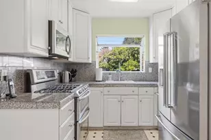 1289 Morningside Dr, Sunnyvale, CA 94087 - Photo 18