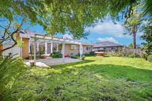 1289 Morningside Dr, Sunnyvale, CA 94087 - Photo 44