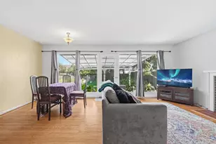 1289 Morningside Dr, Sunnyvale, CA 94087 - Photo 10