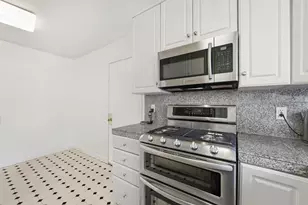 1289 Morningside Dr, Sunnyvale, CA 94087 - Photo 20