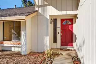 80 Cyclamen, San Jose, CA 95111 - Photo 2