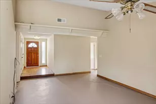 80 Cyclamen, San Jose, CA 95111 - Photo 6