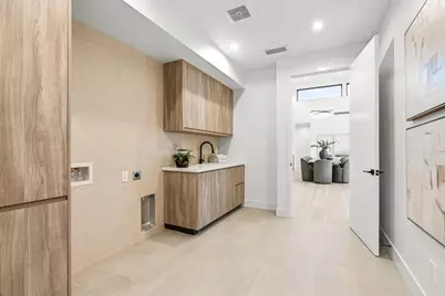 175 Beverly Ln, Los Altos, CA 94022 - Photo 48
