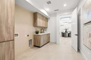 175 Beverly Ln, Los Altos, CA 94022 - Photo 48