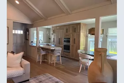 138 Nissen Rd 1, Salinas, CA 93901 - Photo 2