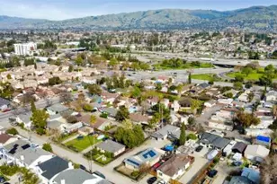 2138 E San Antonio St, San Jose, CA 95116 - Photo 8