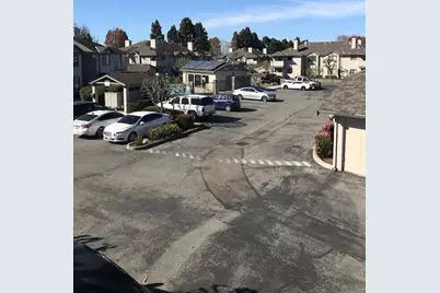 1056 Padre Dr 4, Salinas, CA 93901 - Photo 6
