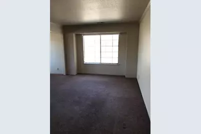1056 Padre Dr 4, Salinas, CA 93901 - Photo 8