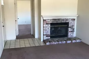 1056 Padre Dr 4, Salinas, CA 93901 - Photo 8