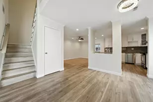 2114 Bennighof Ct, San Jose, CA 95121 - Photo 8