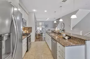 907 Rancho Pl, San Jose, CA 95126 - Photo 10