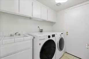 3037 Rosato Ct, San Jose, CA 95135 - Photo 58