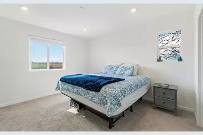 1809 Del Mar Dr, Los Banos, CA 93635 - Photo 8