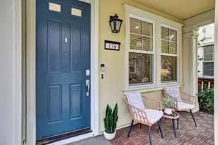 136 Avellino Way, Mountain View, CA 94043 - Photo 4