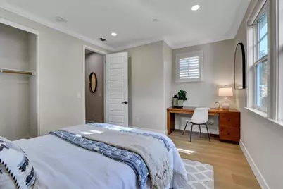 136 Avellino Way, Mountain View, CA 94043 - Photo 30