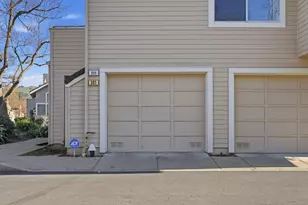 301 Boatswain Ct, Hercules, CA 94547 - Photo 32