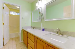 530 Chardonnay Way, Hollister, CA 95023 - Photo 24