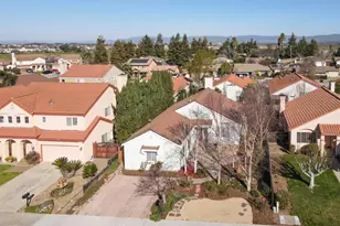 530 Chardonnay Way, Hollister, CA 95023 - Photo 46