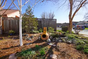 530 Chardonnay Way, Hollister, CA 95023 - Photo 6