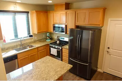 639 Heirloom Pl, King City, CA 93930 - Photo 6