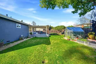 925 Blake Ct, Gilroy, CA 95020 - Photo 22
