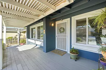 925 Blake Ct, Gilroy, CA 95020 - Photo 4