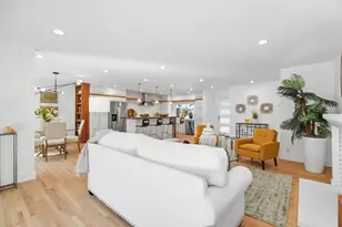 1090 Butte Ct, Sunnyvale, CA 94087 - Photo 8