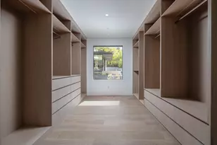 100 New Place Rd, Hillsborough, CA 94010 - Photo 22