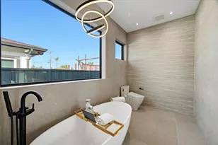 1340 Norman Dr, Sunnyvale, CA 94087 - Photo 46