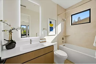 1340 Norman Dr, Sunnyvale, CA 94087 - Photo 58