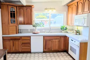 240 Lauren Ave, Pacifica, CA 94044 - Photo 6