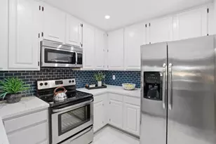 35 W 20th Ave 203, San Mateo, CA 94403 - Photo 10