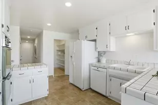 945 Andover Way, Los Altos, CA 94024 - Photo 18