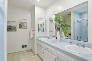 945 Andover Way, Los Altos, CA 94024 - Photo 36