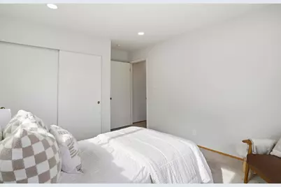 945 Andover Way, Los Altos, CA 94024 - Photo 22