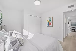 6290 Mahan Dr, San Jose, CA 95123 - Photo 20