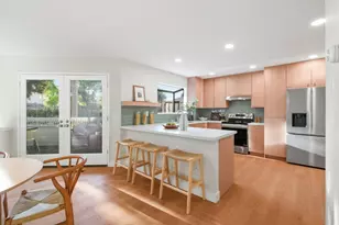 248 Walker Dr 17, Mountain View, CA 94043 - Photo 10