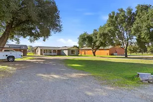 13805 Colony Ave, San Martin, CA 95046 - Photo 4