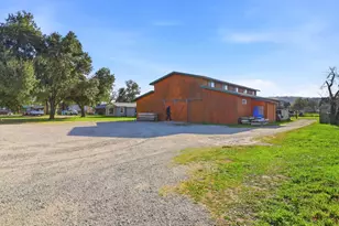 13805 Colony Ave, San Martin, CA 95046 - Photo 36