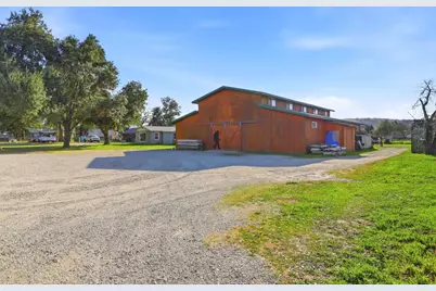 13805 Colony Ave, San Martin, CA 95046 - Photo 28